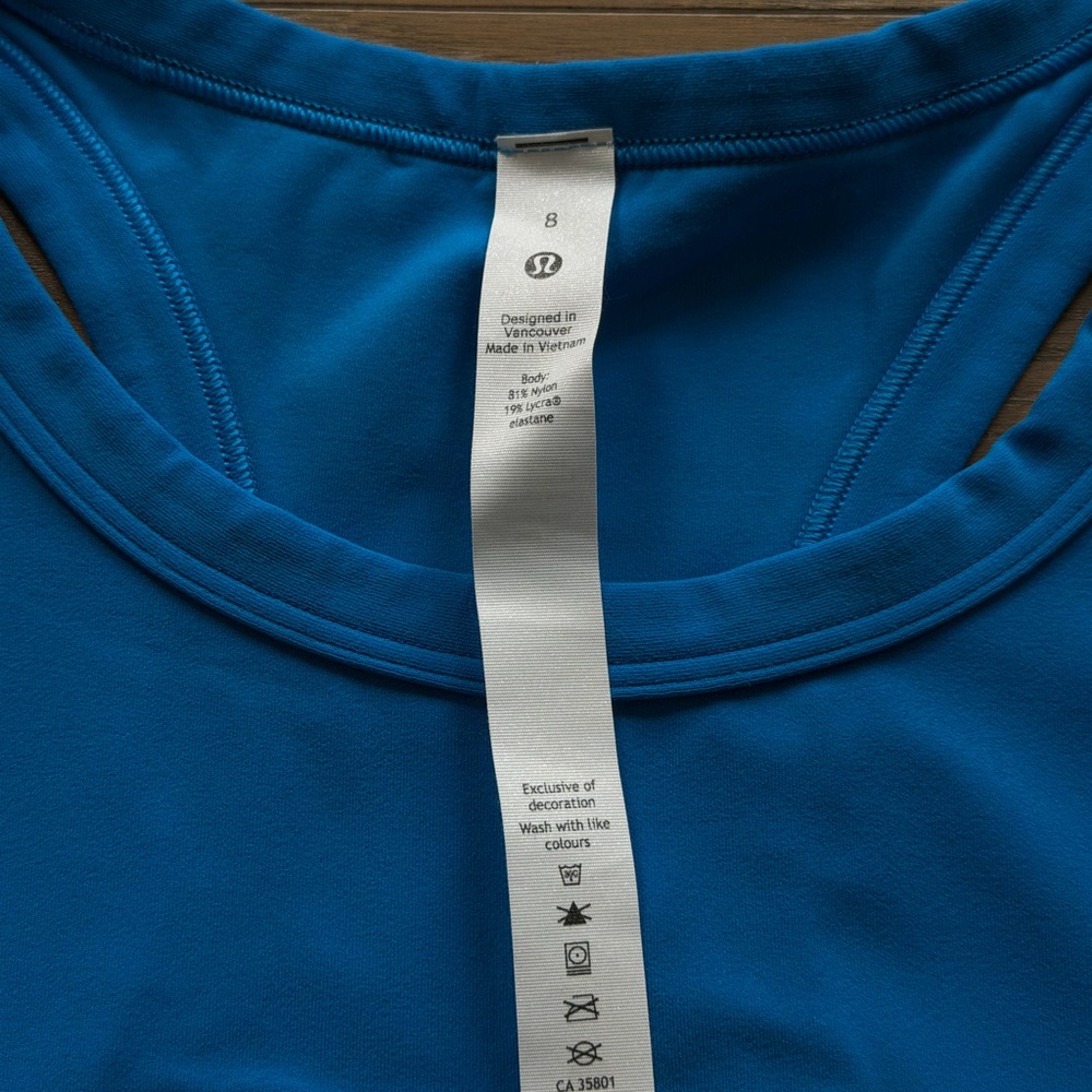 lululemon Women’s Align™ Waist-Length Racerback Tank Top Size 8 Blue - Picture 2 of 6